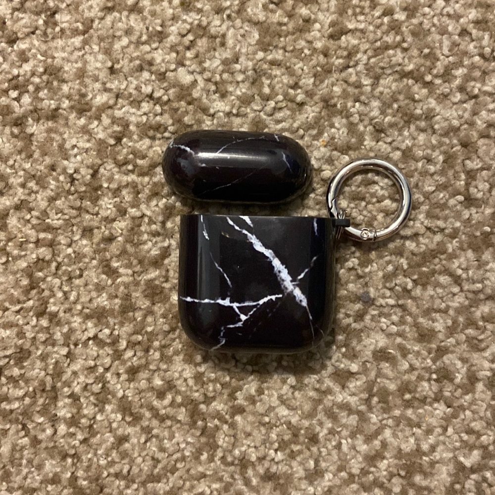 airpod case